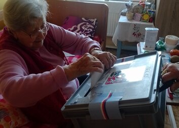 Volilo se i na domovech