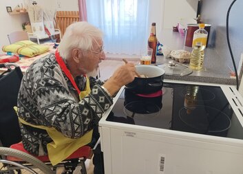 Muži si pochutnali na houbové smaženici