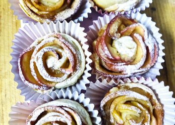 S jablečnými růžemi a cupcaky František bodoval