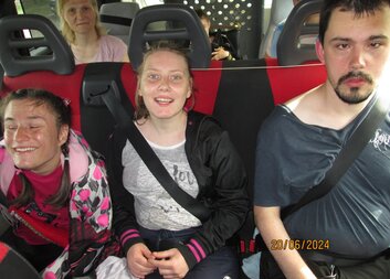 Nadace MONETA Clementia podpořila svozy klientů