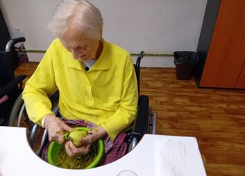 Téma měsíce odstartoval voňavý jablečný štrůdl