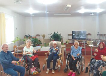 Cvičit se dá i na kolečkovém křesle