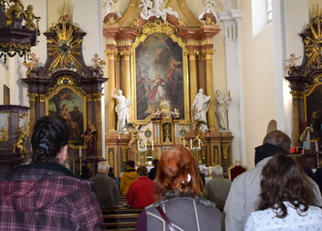 Poutníci zavítali do Vidnavy